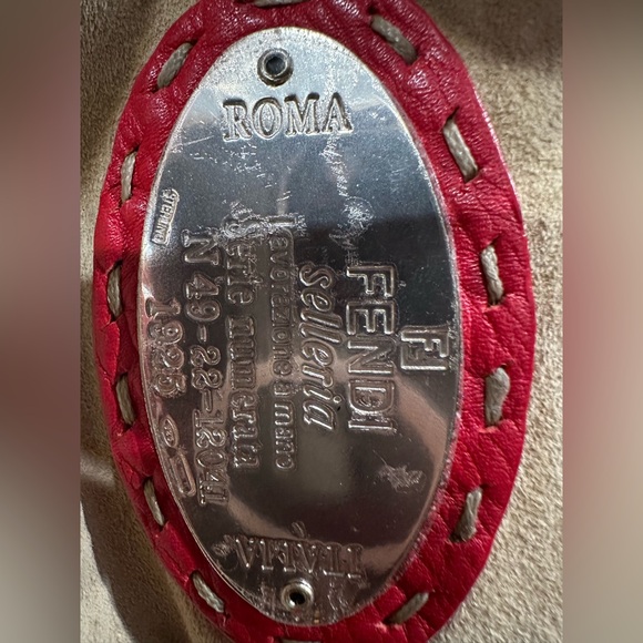 Red Fendi leather shoulder bag with tan stitching - Picture 11 of 13